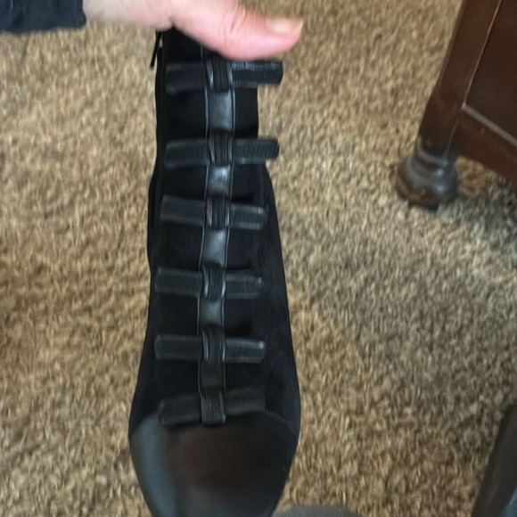 See by Chloe black suede zip up booties with bow detail size 39 (9) - Picture 7 of 7
